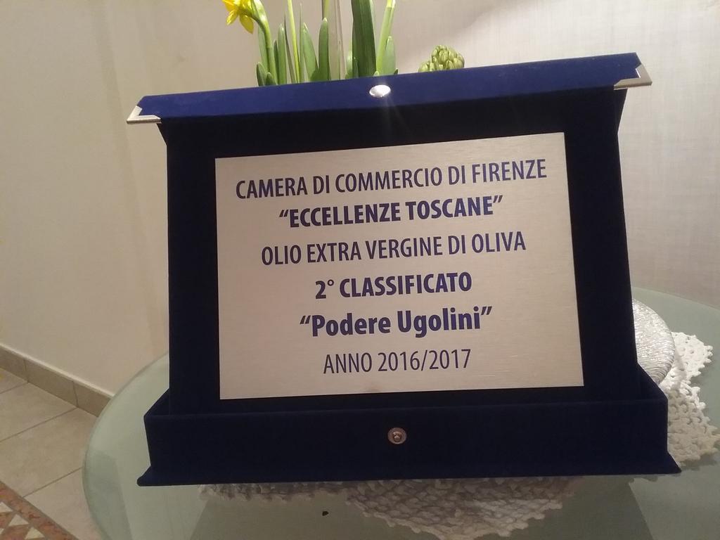 Casa Vacanze Podere Ugolini Ronta Eksteriør bilde